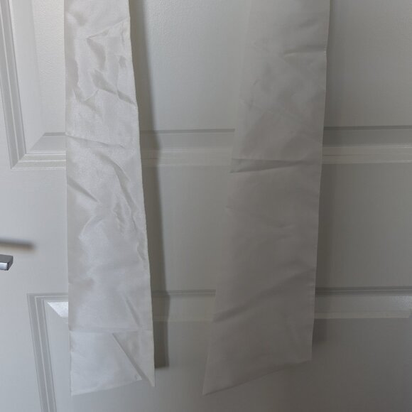 Bridal winter cape - Picture 2 of 5